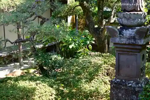 石歴山　妙勝寺の庭園
