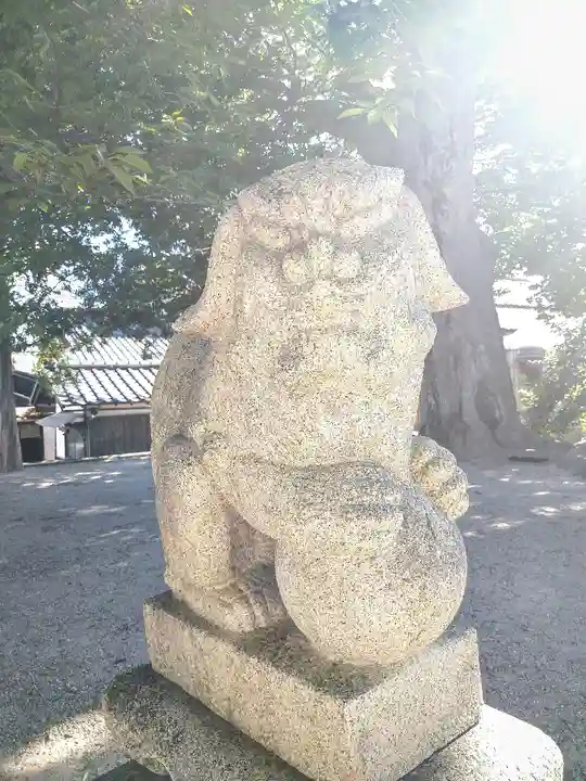 春日神社の狛犬