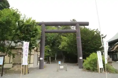 千歳神社の鳥居