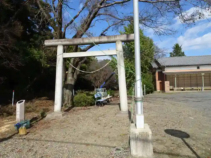 三蔵神社の鳥居