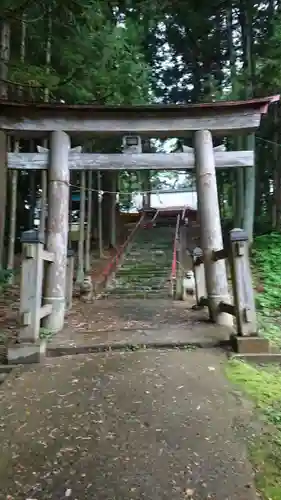 米川八幡神社の鳥居