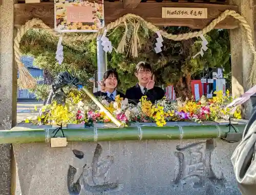 三津厳島神社の手水舎