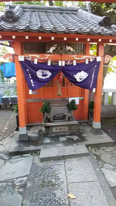 千種稲荷神社の本殿・本堂