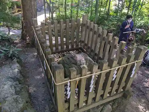 天河大辨財天社の庭園