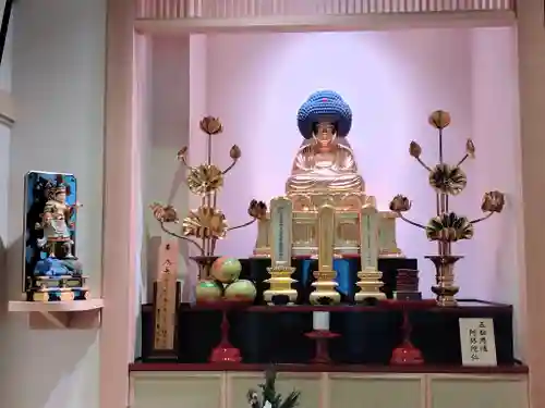 永照寺の本殿・本堂