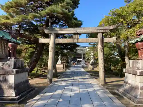 白山神社の鳥居