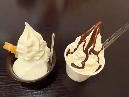 鶴岡八幡宮の周辺