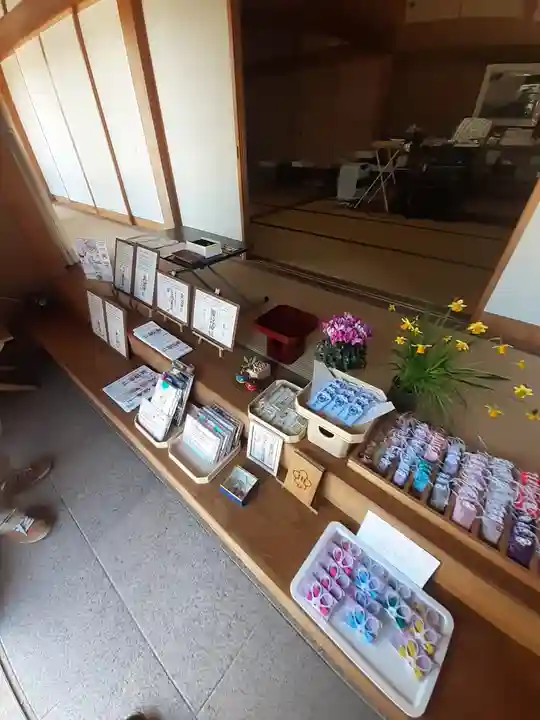 小川諏訪神社の授与品その他