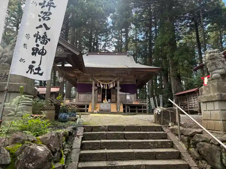 坪沼八幡神社の本殿・本堂