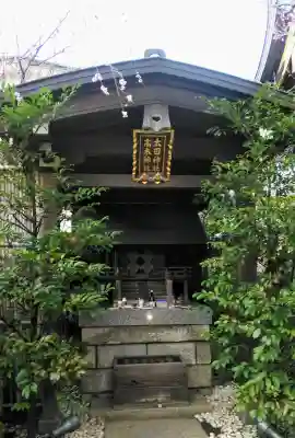 牛天神北野神社の末社・摂社
