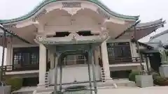 神蔵寺の本殿