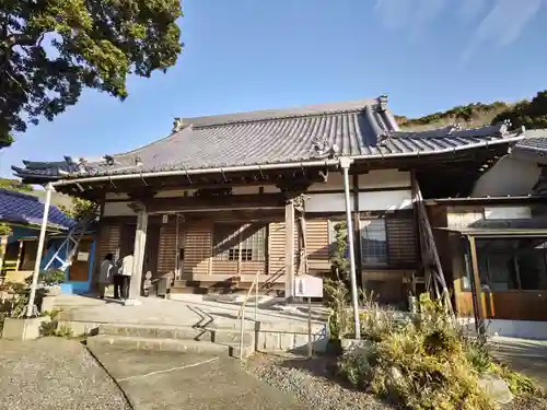 成願寺の本殿・本堂