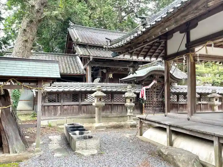 上葦穂神社(滋賀県)