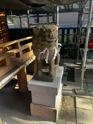 安倍晴明神社（阿倍王子神社境外末社）の{uncategorized: "未分類", other: "その他", undefined: "問題あり", building: "その他建物", grave: "お墓", sacred_gate: "鳥居", guardian: "狛犬", statue: "像", buddha: "仏像", history: "歴史", nature: "自然", garden: "庭園", animal: "動物", pagoda: "塔", temizu: "手水舎", mountain_gate: "山門・神門", sanctuary: "本殿・本堂", subordinate: "末社・摂社", art: "芸術", scenery: "景色", jizo: "地蔵", ema: "絵馬", goshuin: "御朱印", omikuji: "おみくじ", items: "授与品その他", amulet: "お守り", goshuincho: "御朱印帳", eats: "食事", festival: "お祭り", votive_dance: "神楽", shichigosan: "七五三参", wedding: "結婚式", experience: "体験その他", initially: "初詣", around: "周辺", anti_infection: "感染症対策"}