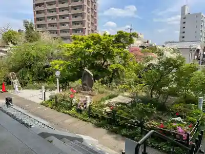 石上寺の{uncategorized: "未分類", other: "その他", undefined: "問題あり", building: "その他建物", grave: "お墓", sacred_gate: "鳥居", guardian: "狛犬", statue: "像", buddha: "仏像", history: "歴史", nature: "自然", garden: "庭園", animal: "動物", pagoda: "塔", temizu: "手水舎", mountain_gate: "山門・神門", sanctuary: "本殿・本堂", subordinate: "末社・摂社", art: "芸術", scenery: "景色", jizo: "地蔵", ema: "絵馬", goshuin: "御朱印", omikuji: "おみくじ", items: "授与品その他", amulet: "お守り", goshuincho: "御朱印帳", eats: "食事", festival: "お祭り", votive_dance: "神楽", shichigosan: "七五三参", wedding: "結婚式", experience: "体験その他", initially: "初詣", around: "周辺", anti_infection: "感染症対策"}