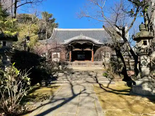 法明寺の{uncategorized: "未分類", other: "その他", undefined: "問題あり", building: "その他建物", grave: "お墓", sacred_gate: "鳥居", guardian: "狛犬", statue: "像", buddha: "仏像", history: "歴史", nature: "自然", garden: "庭園", animal: "動物", pagoda: "塔", temizu: "手水舎", mountain_gate: "山門・神門", sanctuary: "本殿・本堂", subordinate: "末社・摂社", art: "芸術", scenery: "景色", jizo: "地蔵", ema: "絵馬", goshuin: "御朱印", omikuji: "おみくじ", items: "授与品その他", amulet: "お守り", goshuincho: "御朱印帳", eats: "食事", festival: "お祭り", votive_dance: "神楽", shichigosan: "七五三参", wedding: "結婚式", experience: "体験その他", initially: "初詣", around: "周辺", anti_infection: "感染症対策"}