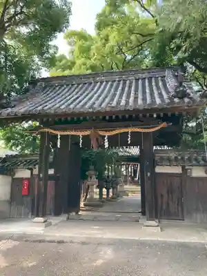 大歳神社の山門・神門