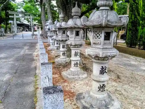 本刈谷神社の建物その他