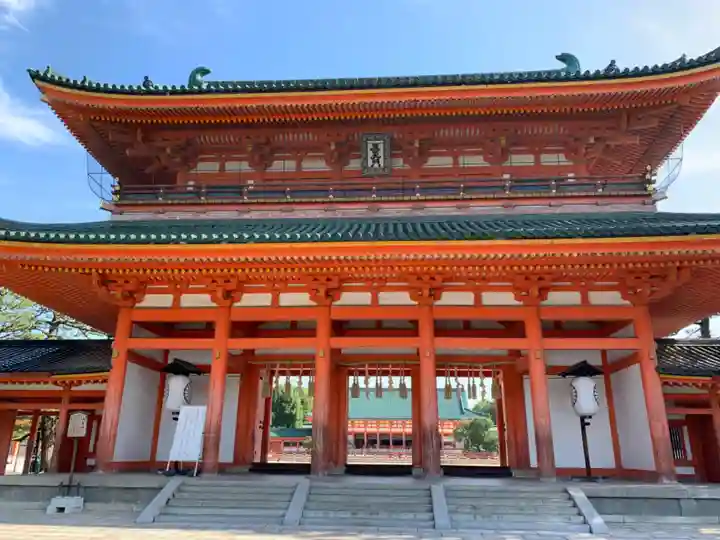 平安神宮の山門・神門
