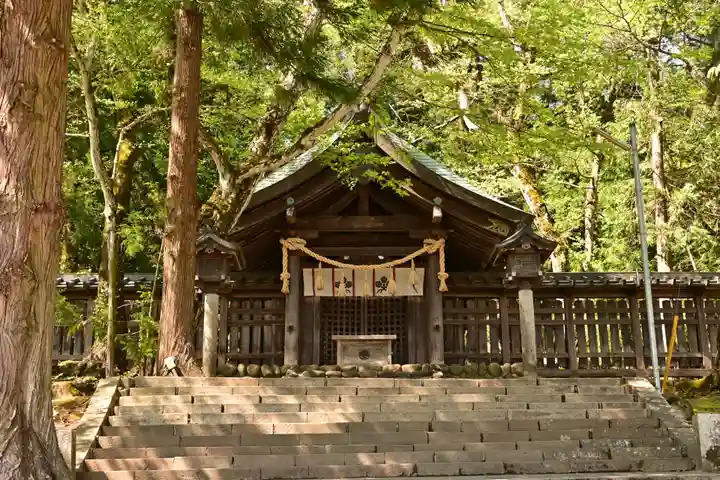 諏訪大社上社前宮(長野県)