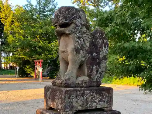 飛鳥神社の狛犬