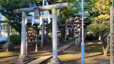 豊玉氷川神社の末社・摂社