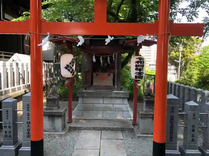 星川杉山神社の末社・摂社