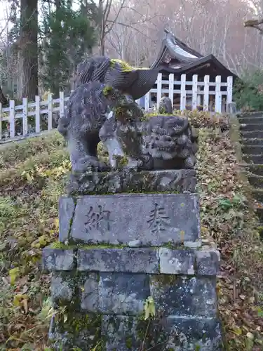戸隠神社奥社の狛犬