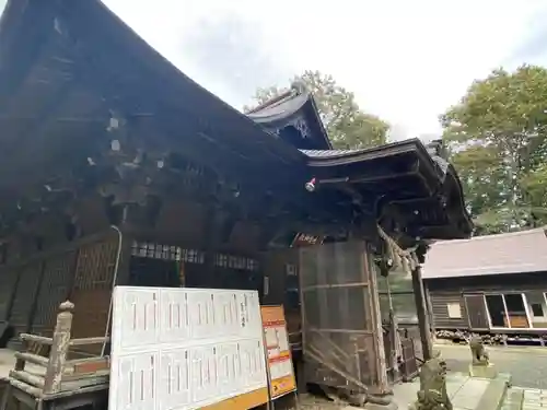 鳴雷神社の本殿・本堂