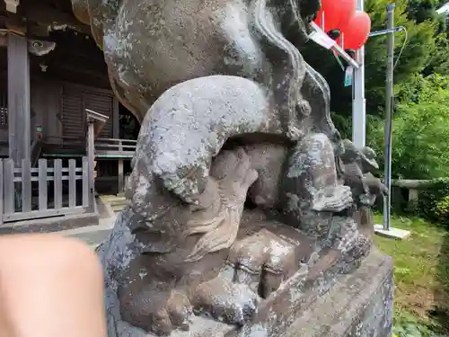 叶神社（東叶神社）の狛犬