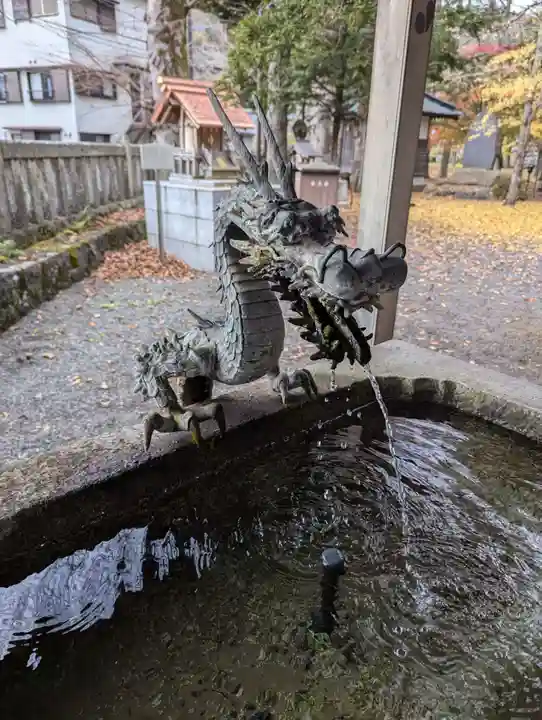 淺間神社(忍野八海)(山梨県)