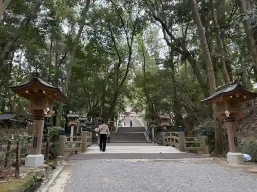 大神神社の{uncategorized: "未分類", other: "その他", undefined: "問題あり", building: "その他建物", grave: "お墓", sacred_gate: "鳥居", guardian: "狛犬", statue: "像", buddha: "仏像", history: "歴史", nature: "自然", garden: "庭園", animal: "動物", pagoda: "塔", temizu: "手水舎", mountain_gate: "山門・神門", sanctuary: "本殿・本堂", subordinate: "末社・摂社", art: "芸術", scenery: "景色", jizo: "地蔵", ema: "絵馬", goshuin: "御朱印", omikuji: "おみくじ", items: "授与品その他", amulet: "お守り", goshuincho: "御朱印帳", eats: "食事", festival: "お祭り", votive_dance: "神楽", shichigosan: "七五三参", wedding: "結婚式", experience: "体験その他", initially: "初詣", around: "周辺", anti_infection: "感染症対策"}