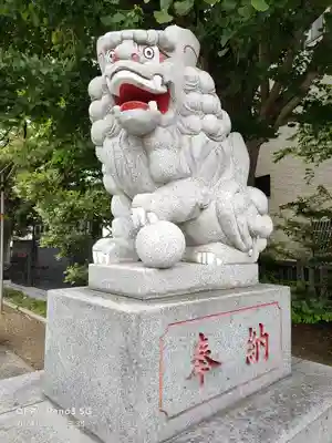 当代島稲荷神社の狛犬