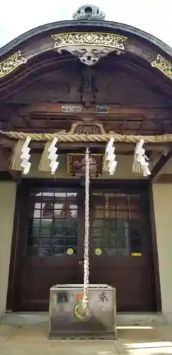 湯島御霊社の本殿・本堂