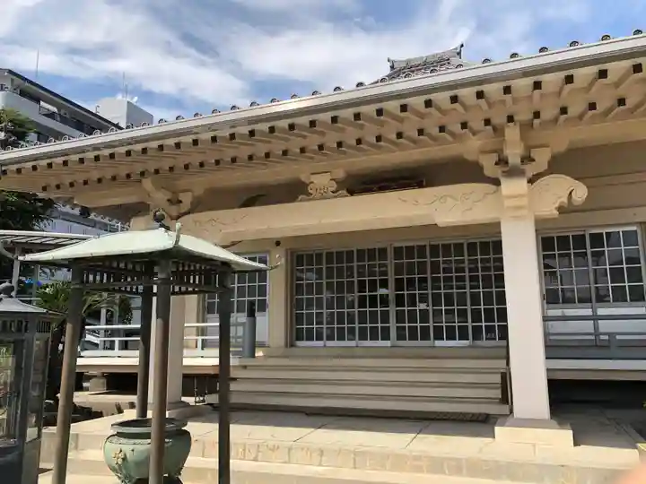 秋葉山 常光院の本殿・本堂