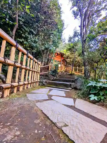 白金氷川神社の景色