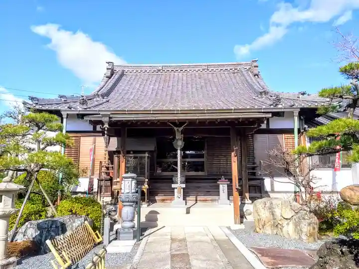 寳藏院の本殿・本堂