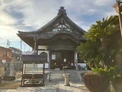 明徳寺の本殿・本堂