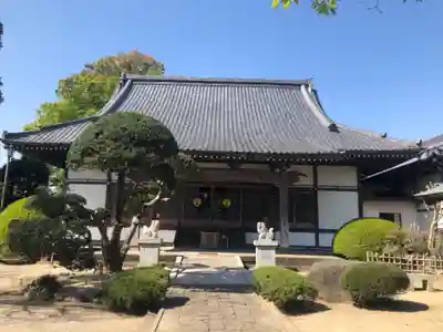 退魔寺(厄除茂呂不動尊)の本殿・本堂