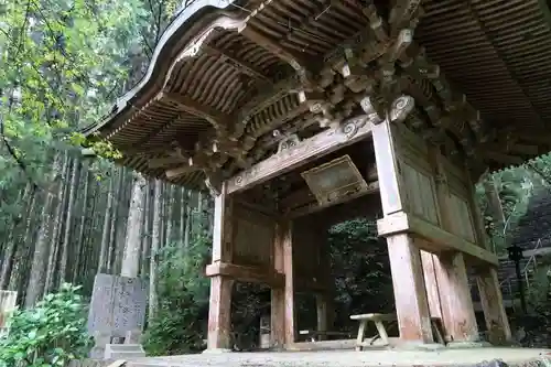 岩屋寺の山門・神門