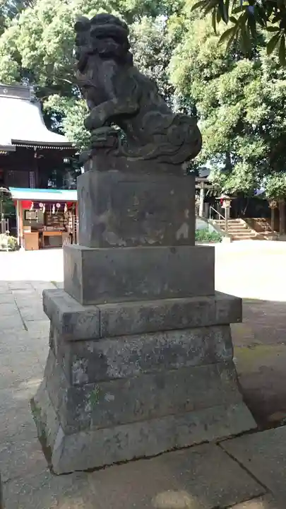 太子堂八幡神社の狛犬