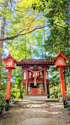 冠稲荷神社の末社・摂社