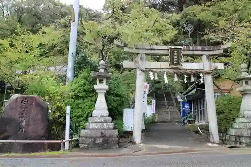 宇賀部神社の鳥居