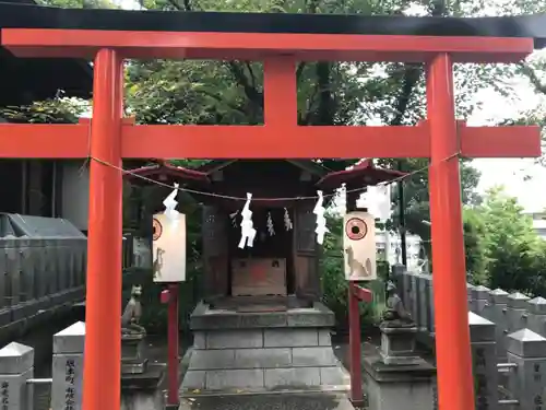 星川杉山神社の鳥居