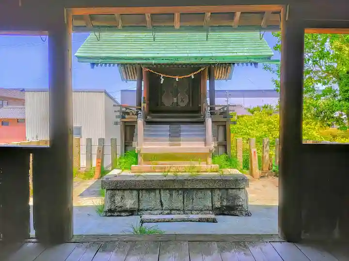 神明社(萩原町東宮重)の本殿・本堂