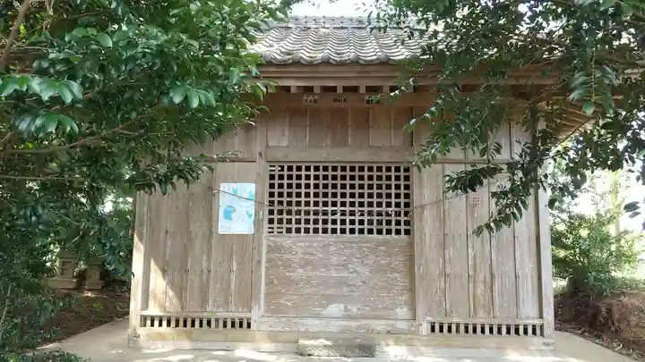 白山神社の本殿・本堂