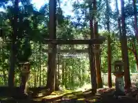 白山神社の鳥居
