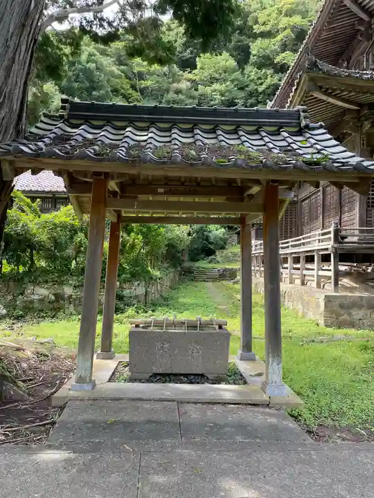 城上神社の手水舎
