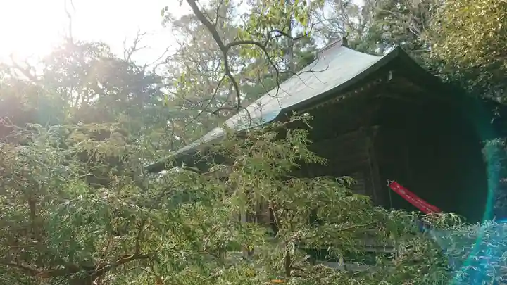 岩殿寺の本殿・本堂