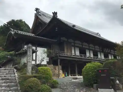 方廣寺の本殿